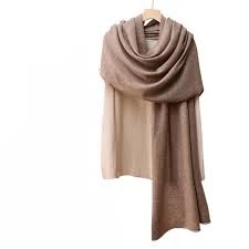 Soft Women's Winter Scarf product thumbnail 2