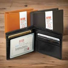 Men's RFID Blocking Wallet product thumbnail 2