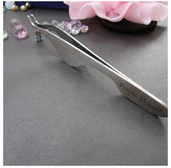 Eyelash Extension Tweezers product thumbnail 2