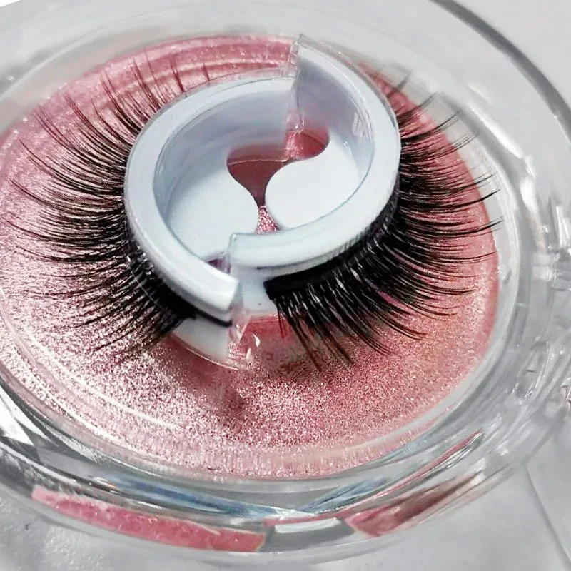 A pair of self-adhesive eyelashes,free glue product thumbnail 8