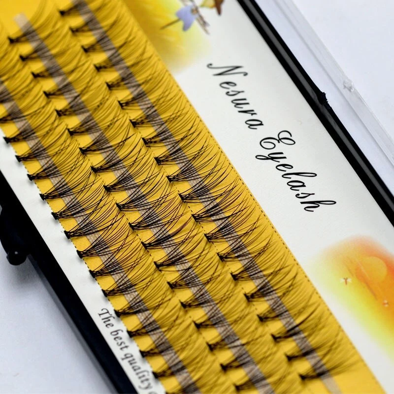 Humman Eyelashes Natural product thumbnail 5