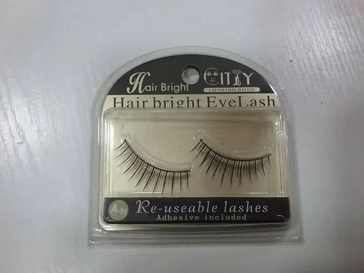 Hairbright Eyelashes product thumbnail 3