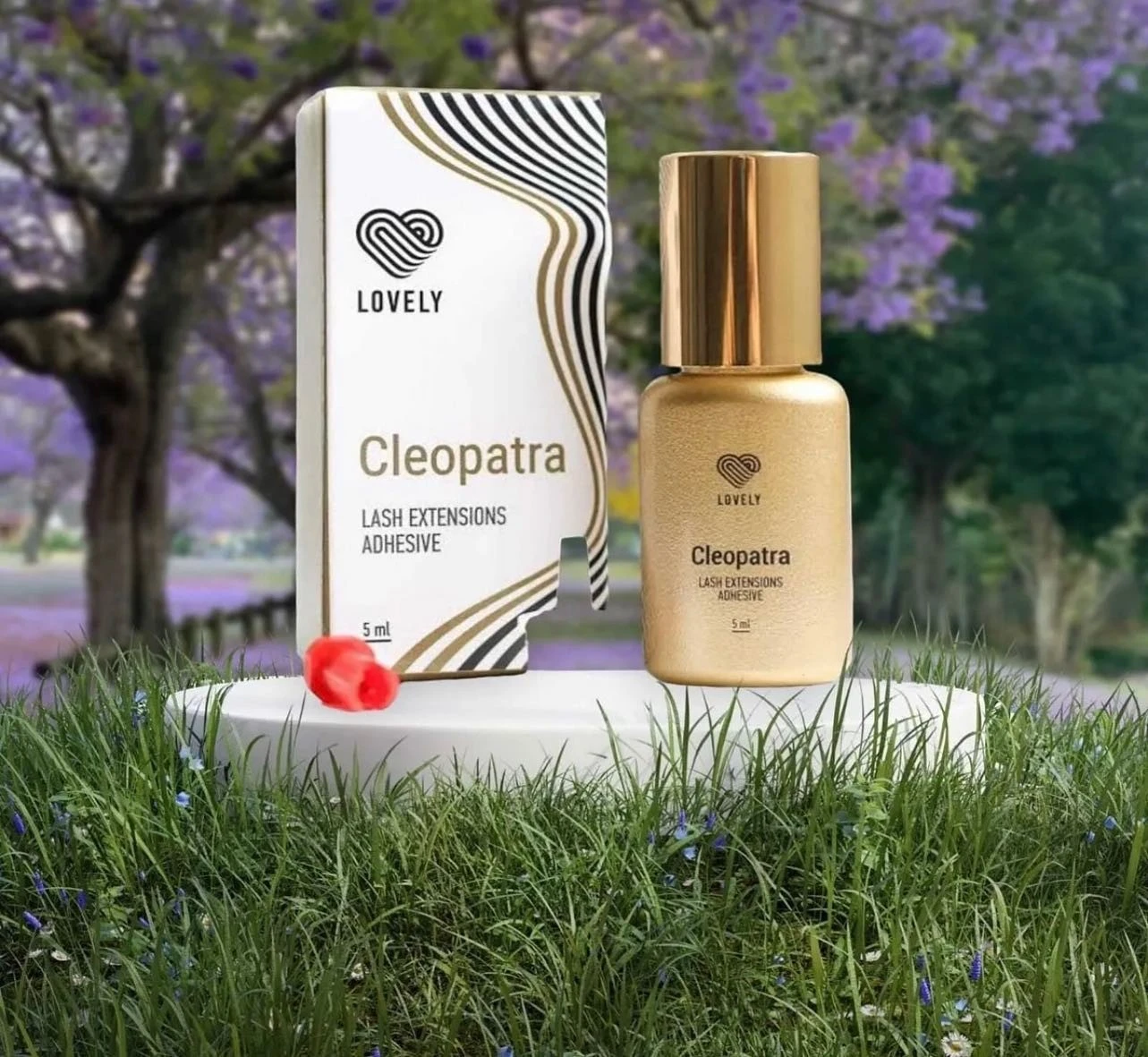 LOVELY Cleopatra Eyelash Glue product thumbnail 22