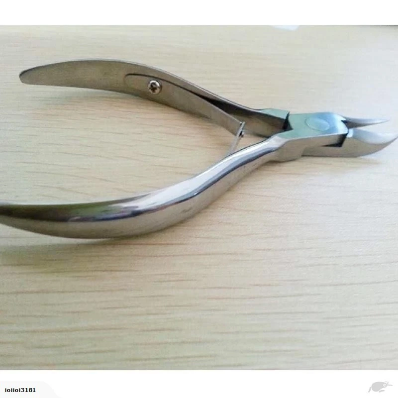 silver Nail Cuticle Nipper Manicure Pedicure Tools product thumbnail 4