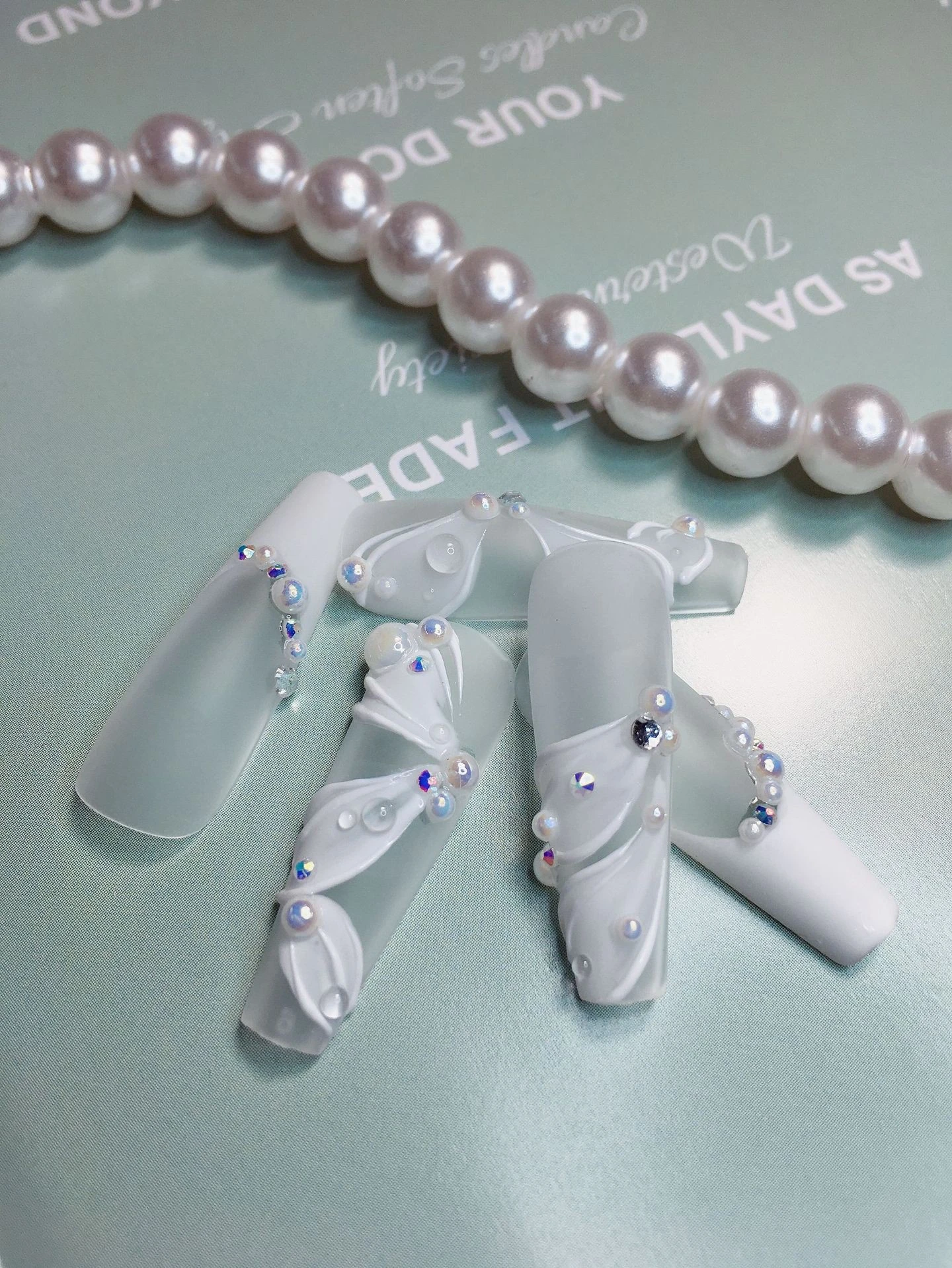 Fake Nails extension 2 styles and 2colors 04ultra-thin 552 pieces product thumbnail 3